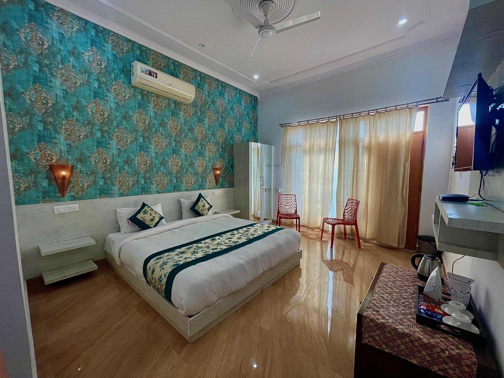 La Curcuma Luxury Homestay Khajurāho Extérieur photo